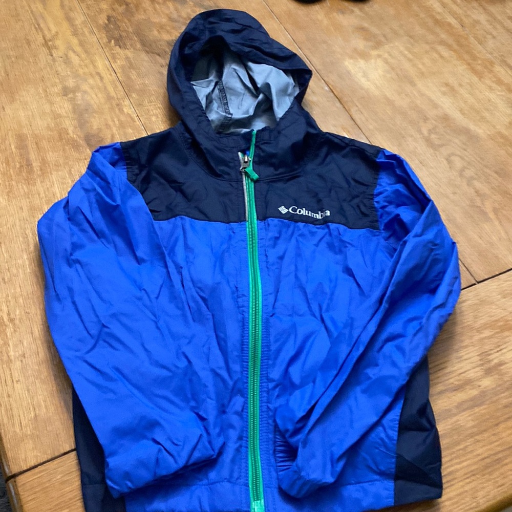 Boys Columbia Rain Jacket Size XS (6/7) 🌟